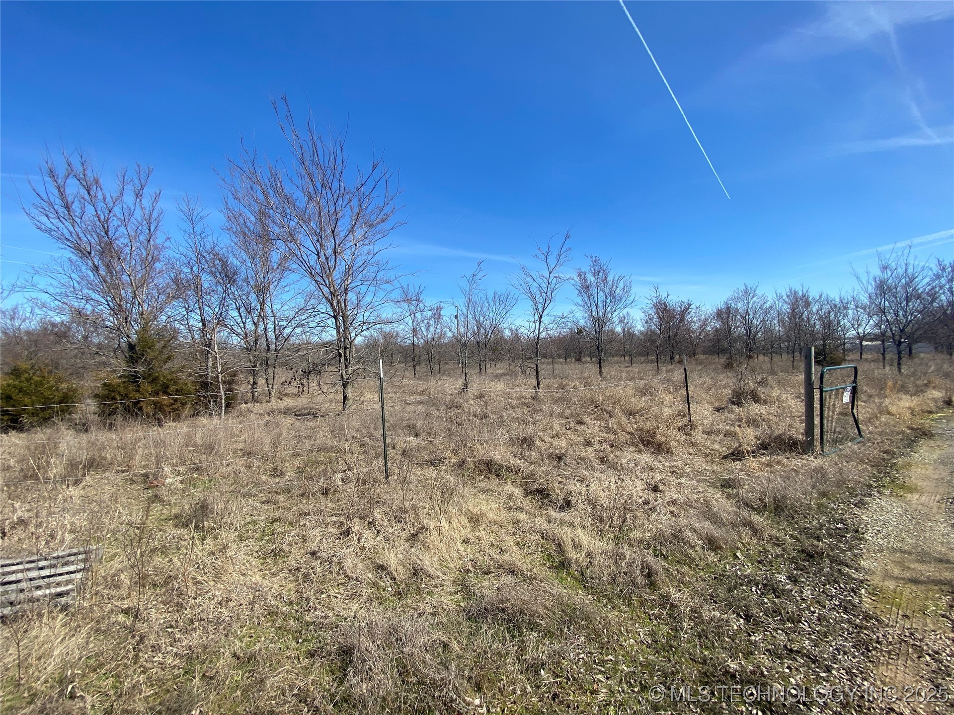 113327 S 4135 Road Property Photo 13