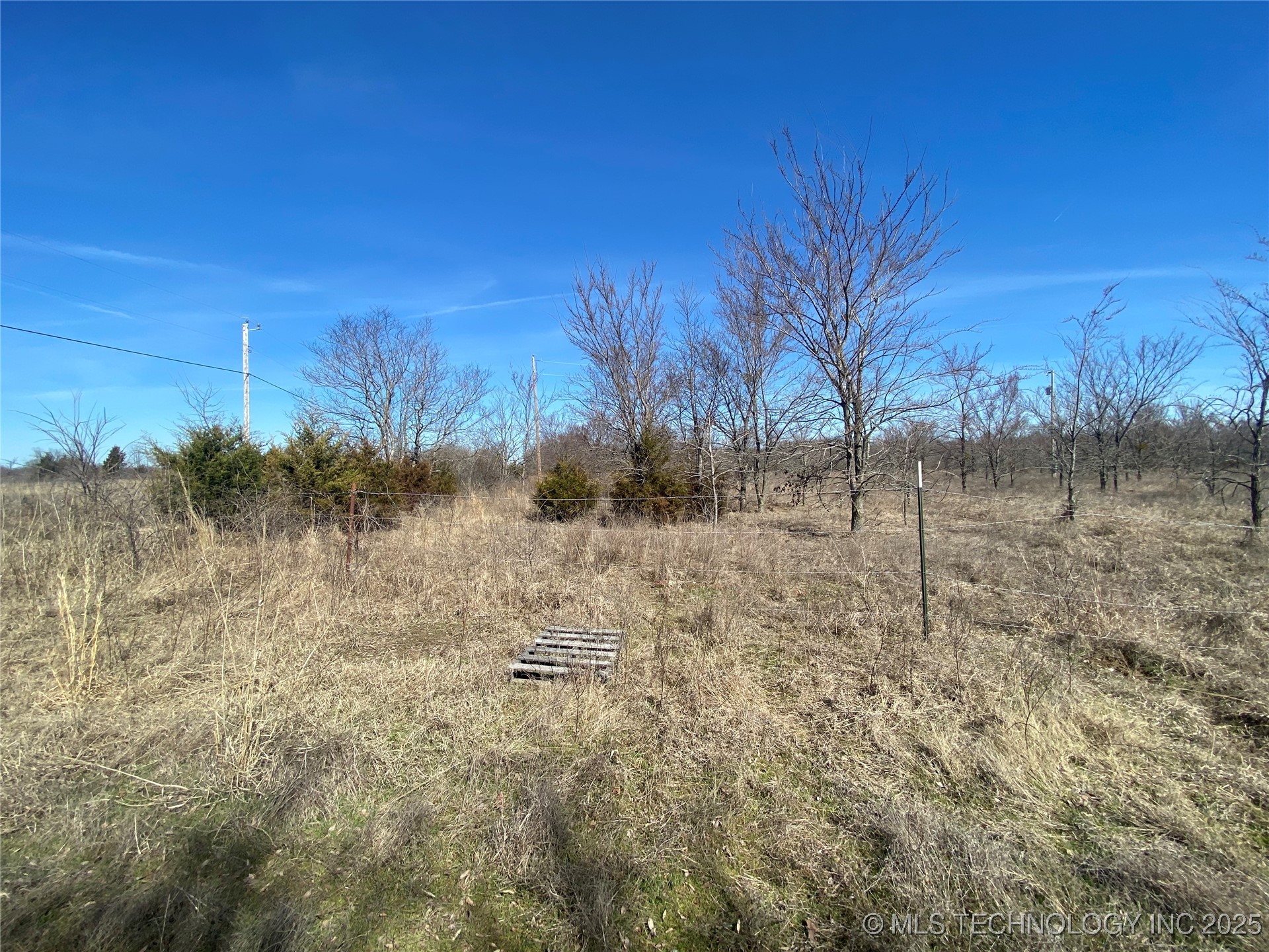 113327 S 4135 Road Property Photo 18
