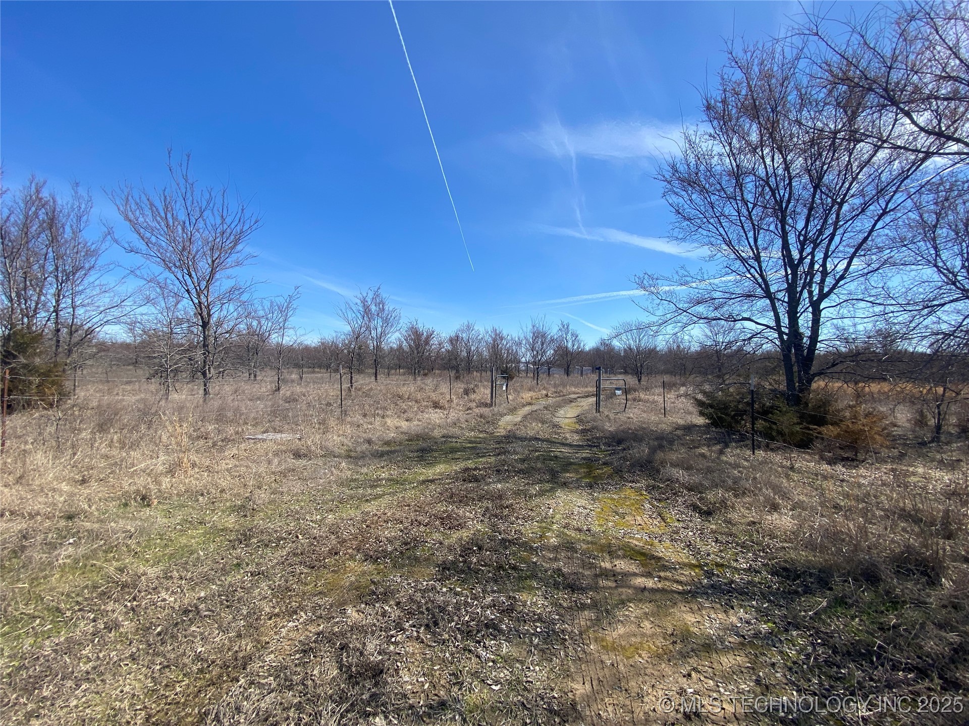 113327 S 4135 Road Property Photo 20