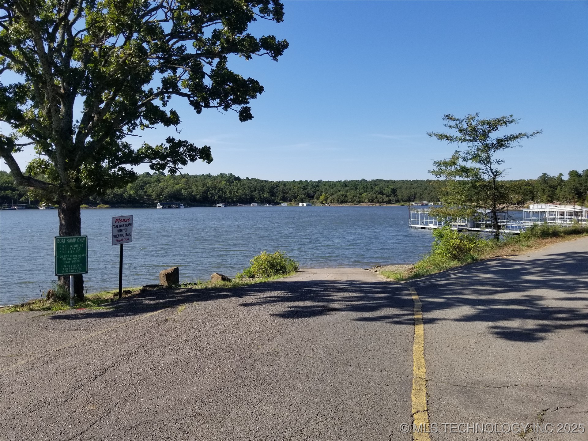 Lone Wolf Drive Property Photo 5