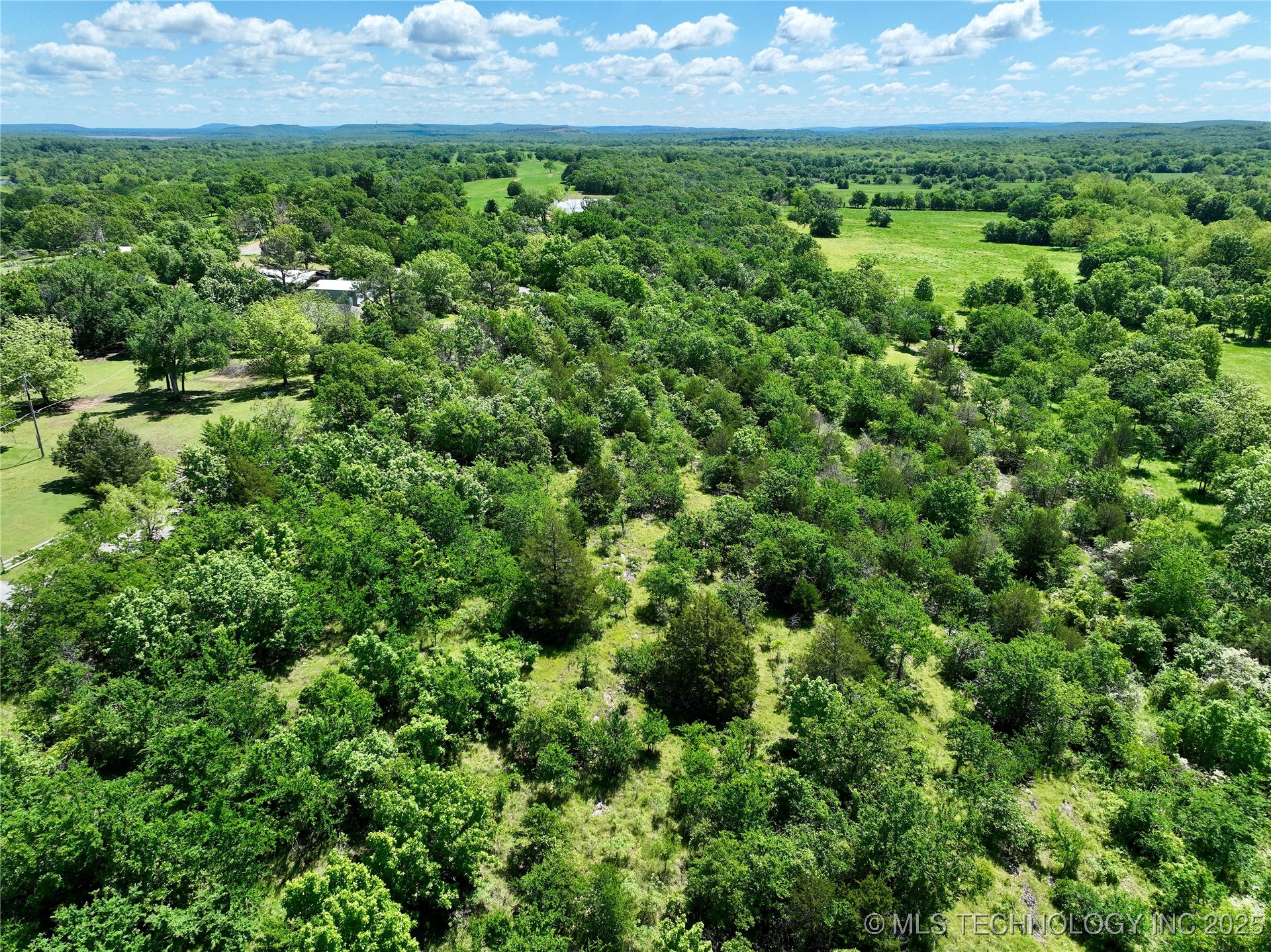 2082 Krebs Lake Road Property Photo 7