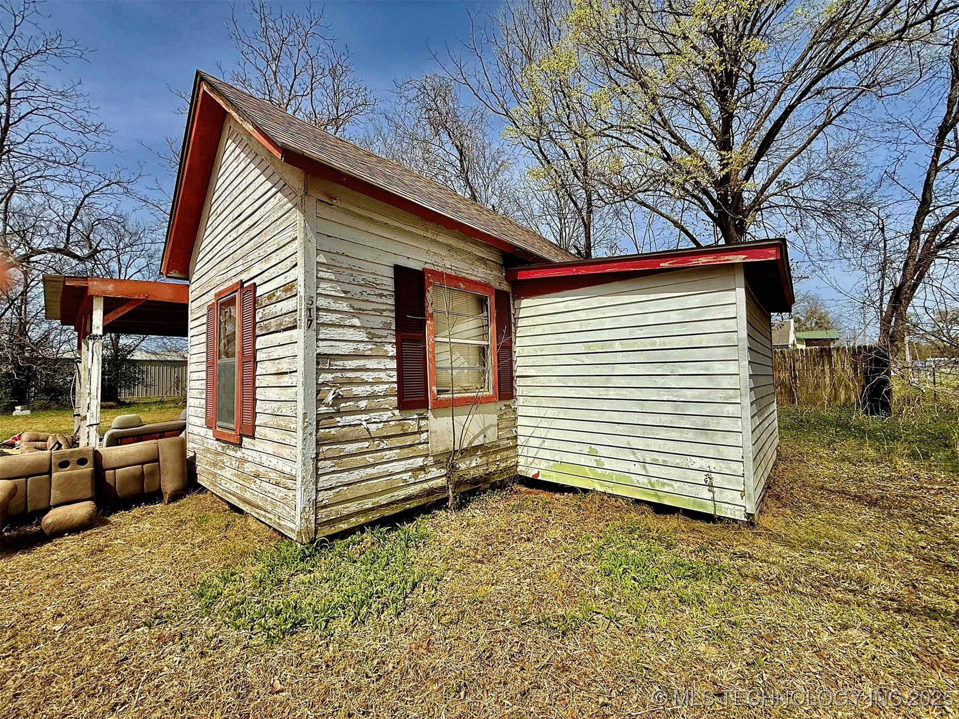 517 S Birch Street Property Photo 4