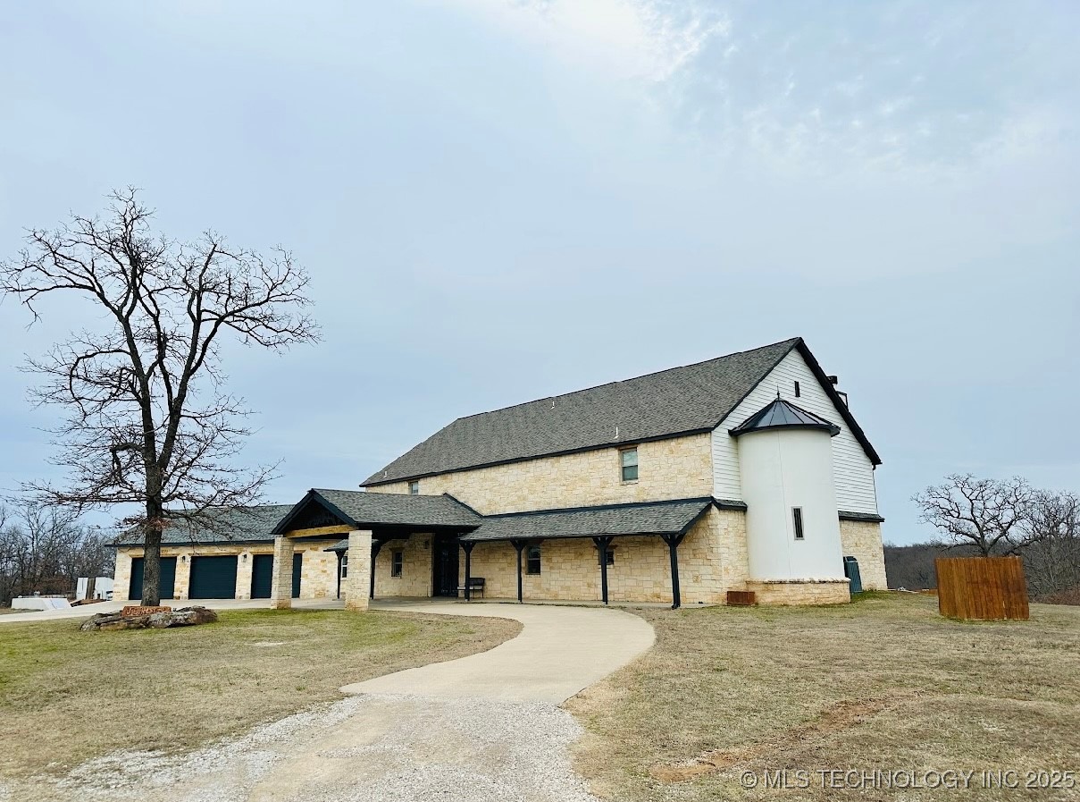 21275 N Javine Hill Road Property Photo 1