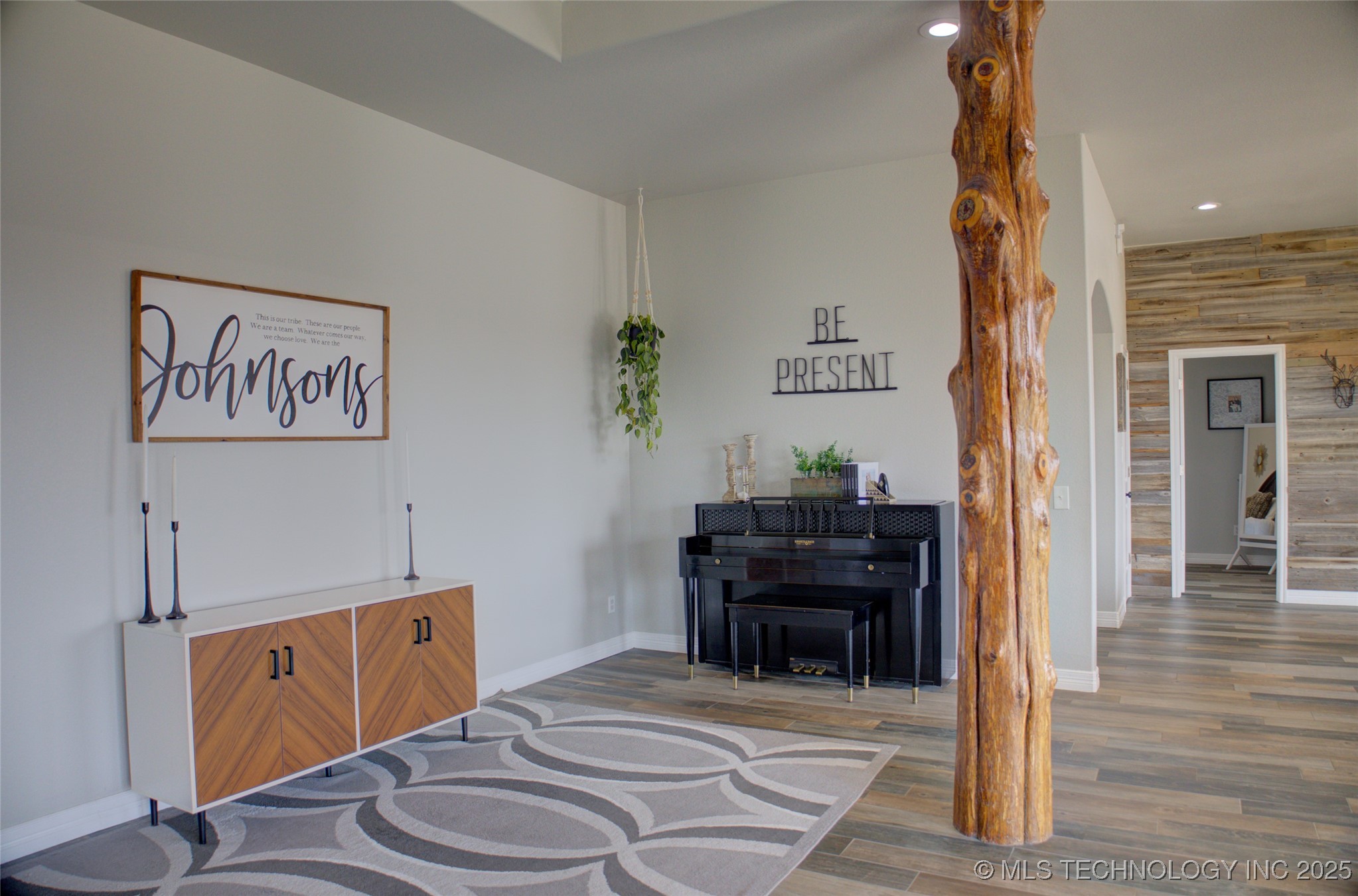 21275 N Javine Hill Road Property Photo 17