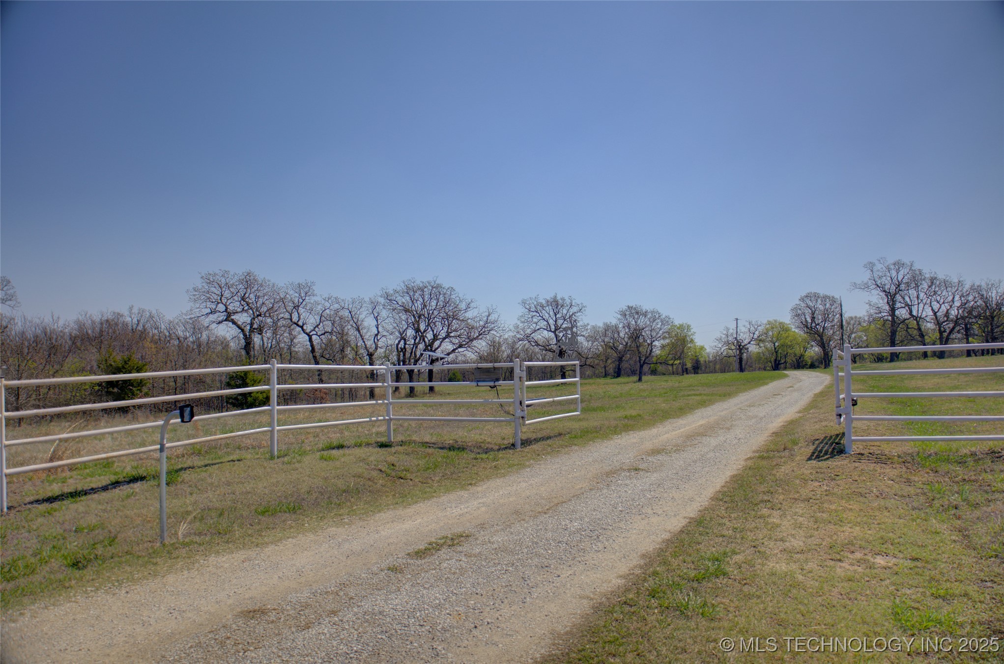 21275 N Javine Hill Road Property Photo 72