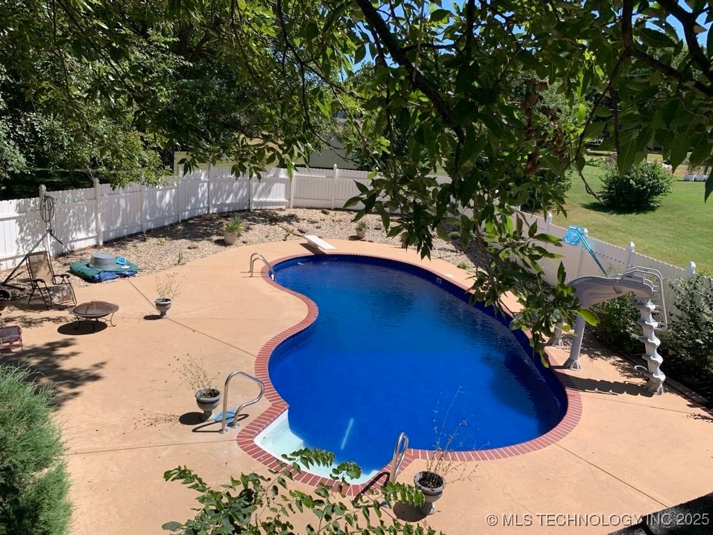 1113 Deer Creek Property Photo 23