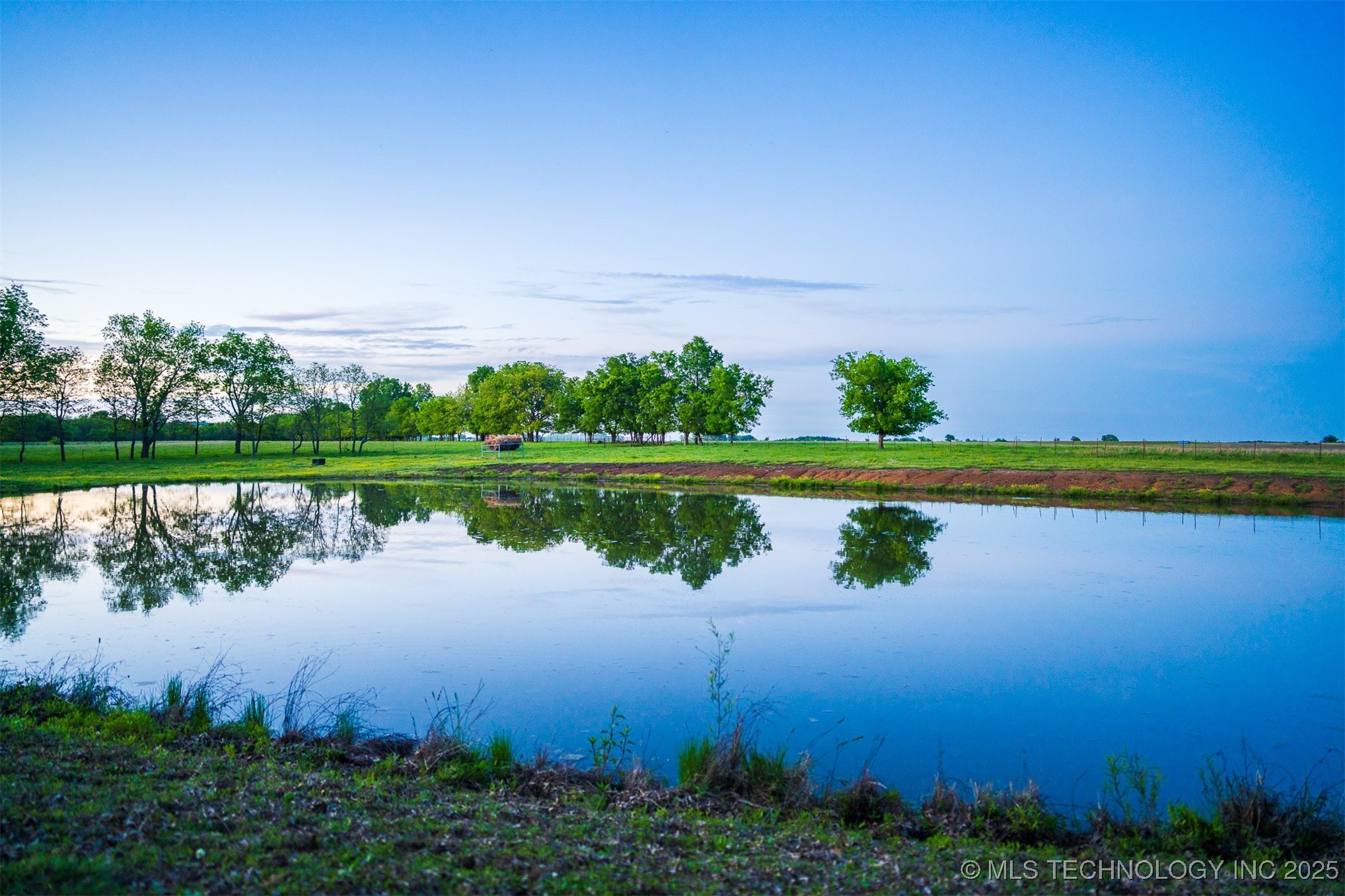 5378 W 450 Road Property Photo 4