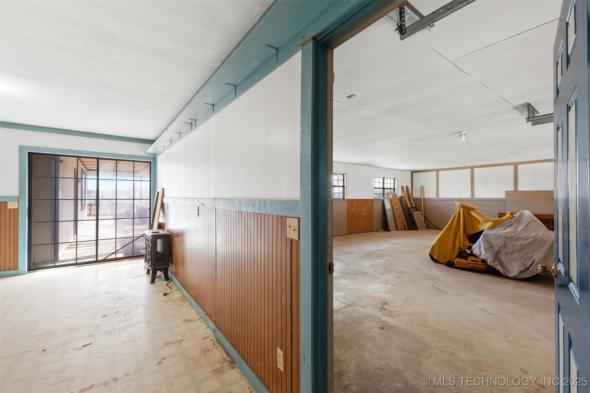 13003 County Road 1560 Property Photo 12