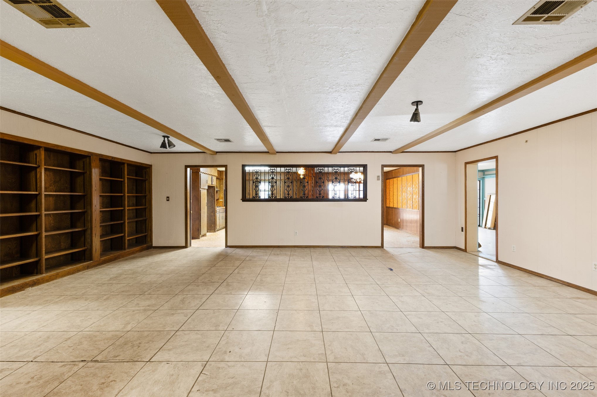 13003 County Road 1560 Property Photo 16