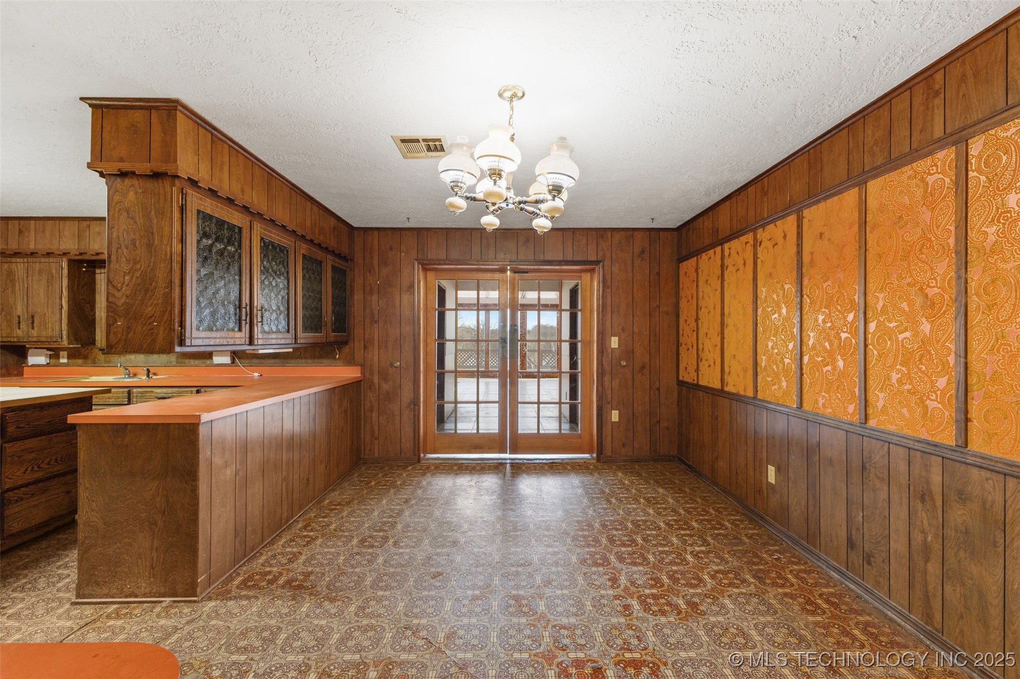 13003 County Road 1560 Property Photo 19