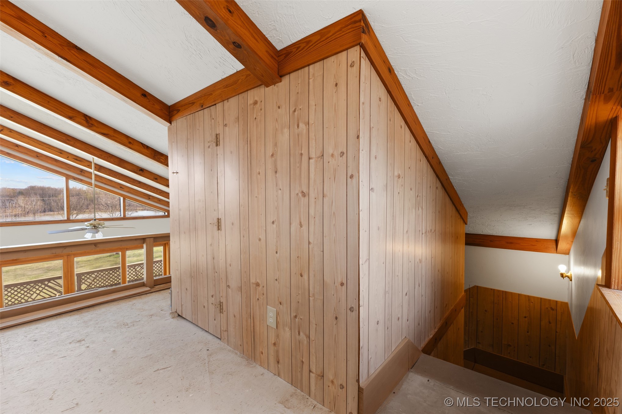 13003 County Road 1560 Property Photo 24