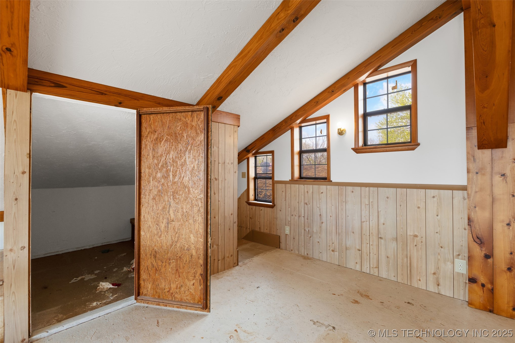 13003 County Road 1560 Property Photo 28