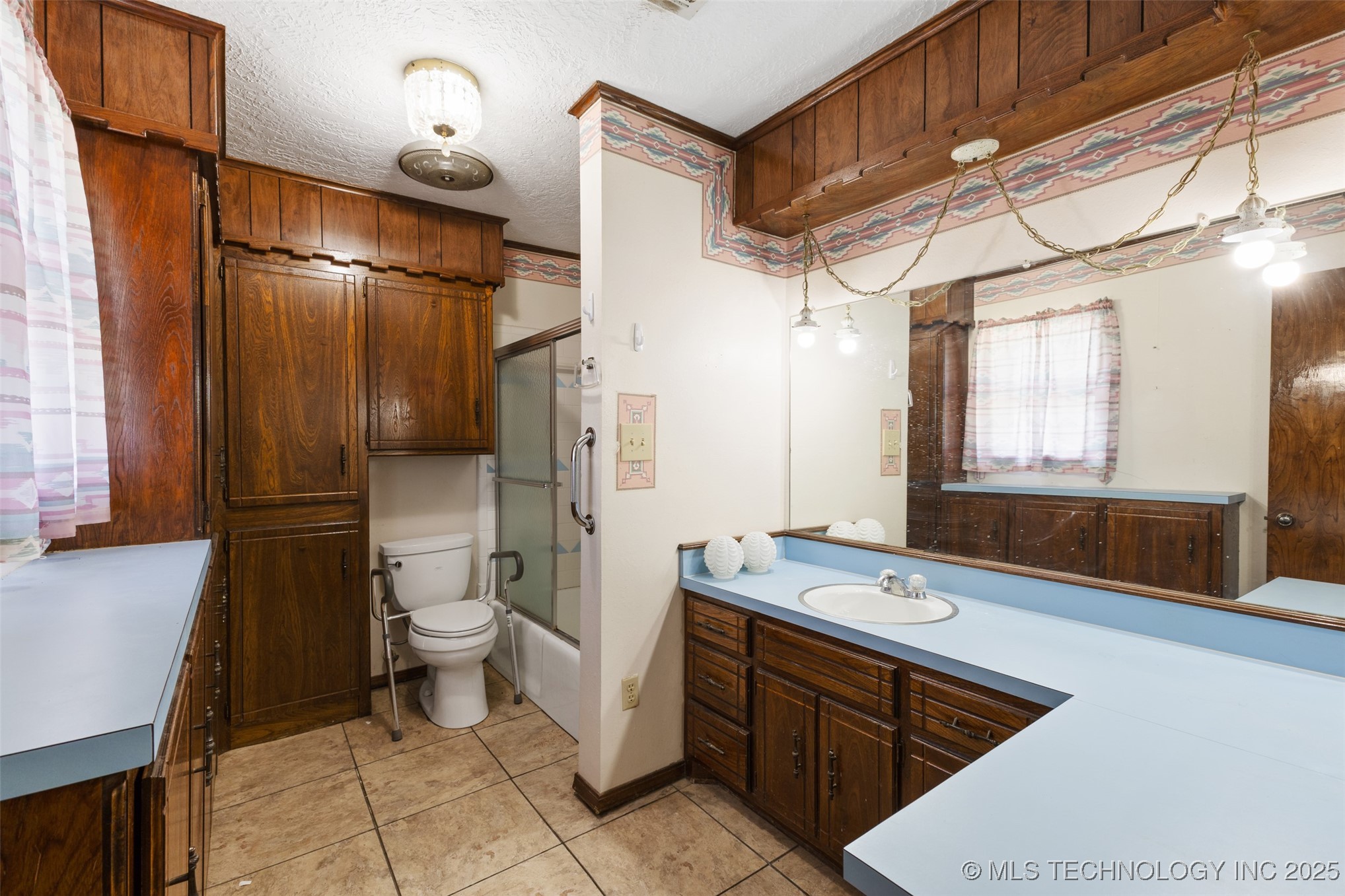 13003 County Road 1560 Property Photo 42