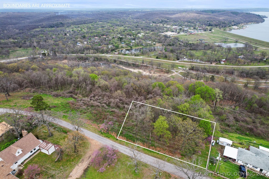 341 E 437 Road Property Photo 22