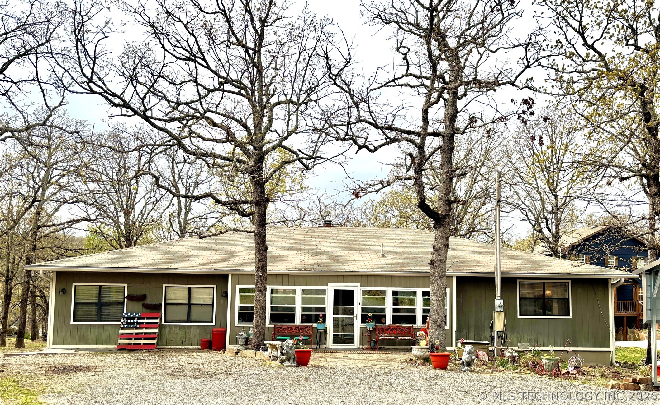 353 Council Tree Drive Property Photo 1