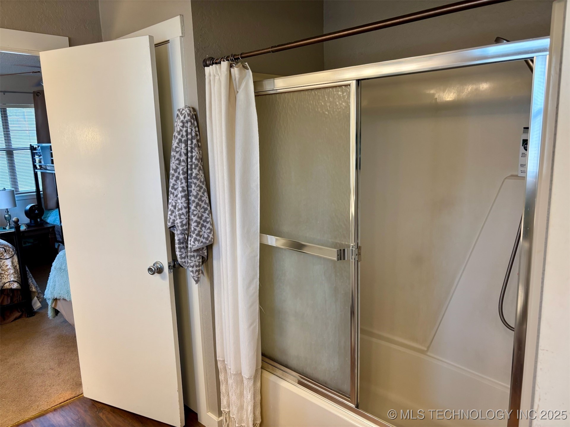 353 Council Tree Drive Property Photo 20