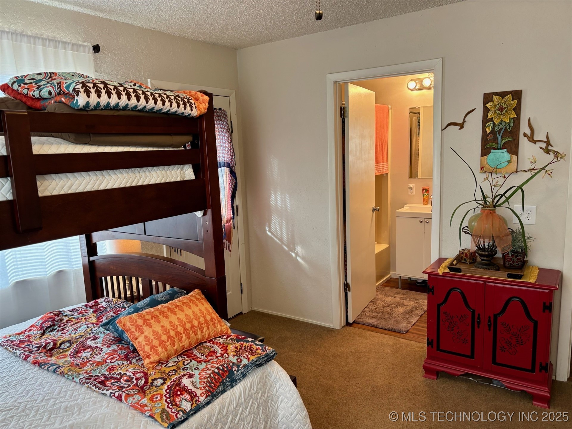 353 Council Tree Drive Property Photo 33