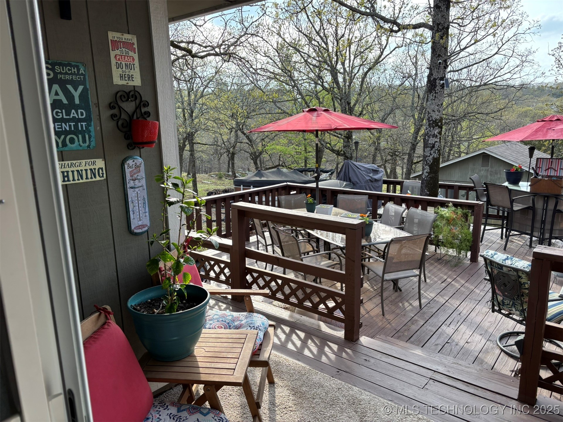 353 Council Tree Drive Property Photo 41