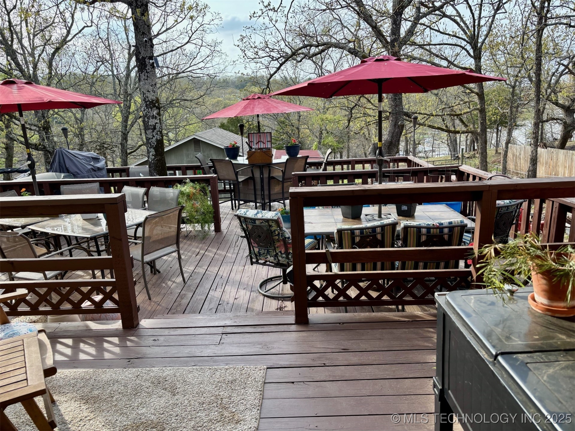 353 Council Tree Drive Property Photo 42