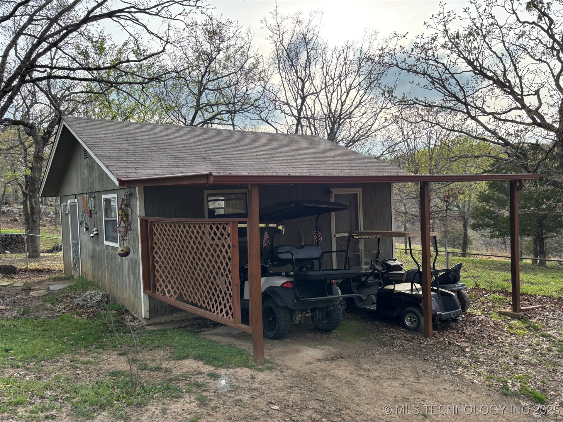 353 Council Tree Drive Property Photo 50