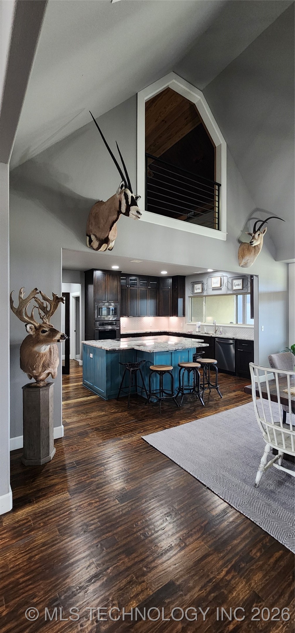 17078 S 11th West Avenue Property Photo 7