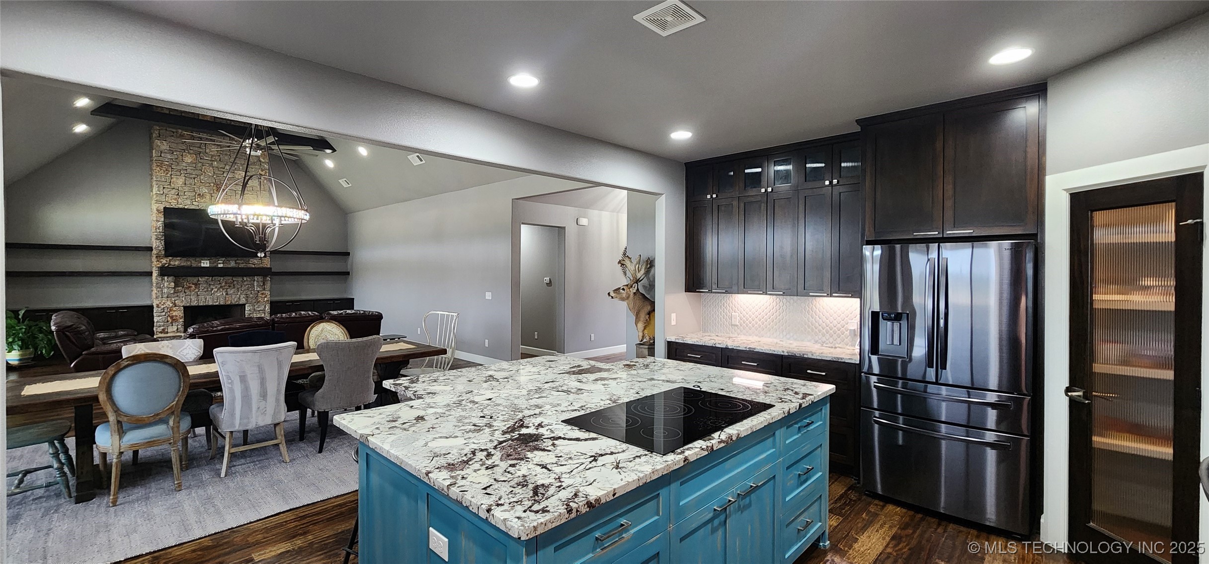 17078 S 11th West Avenue Property Photo 19