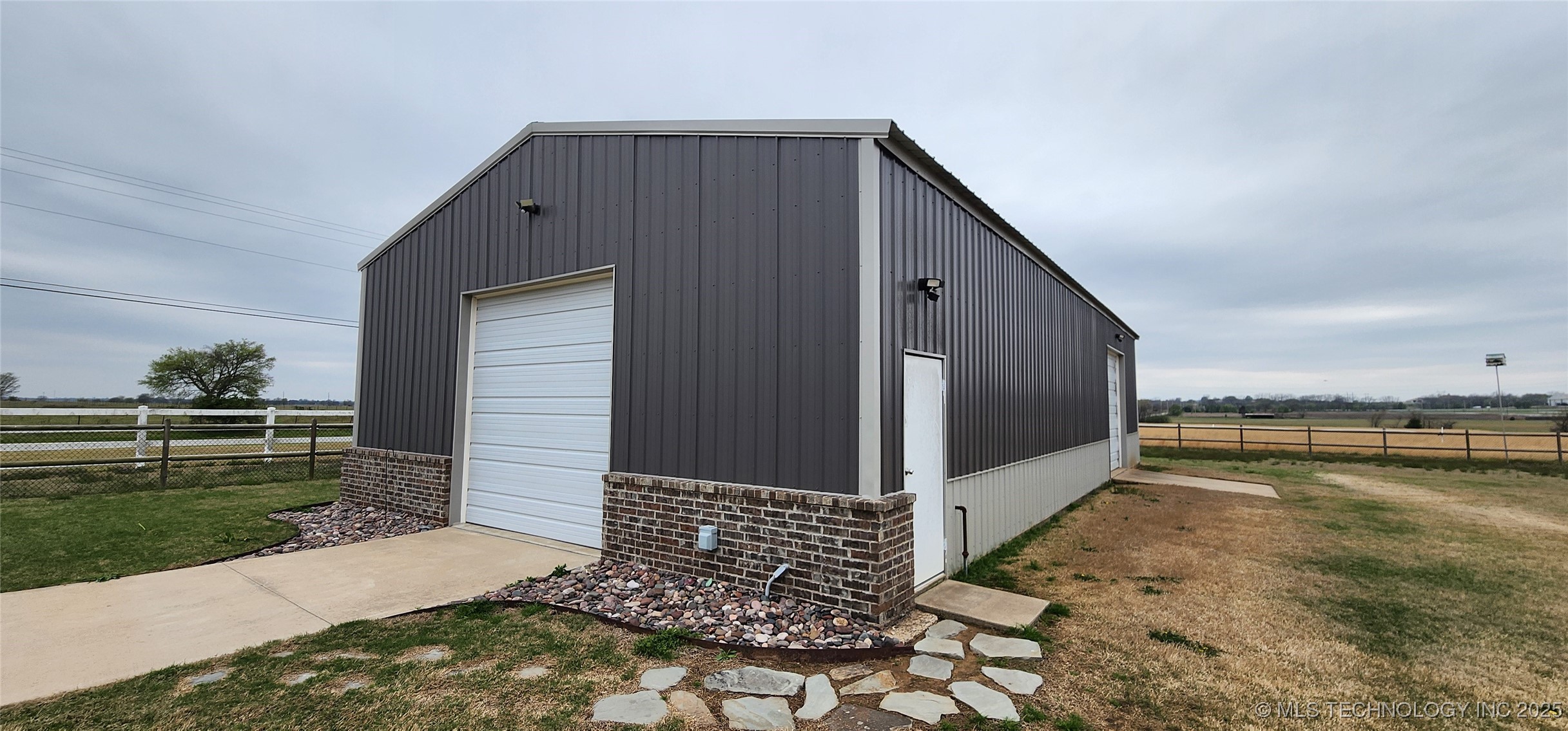 17078 S 11th West Avenue Property Photo 80