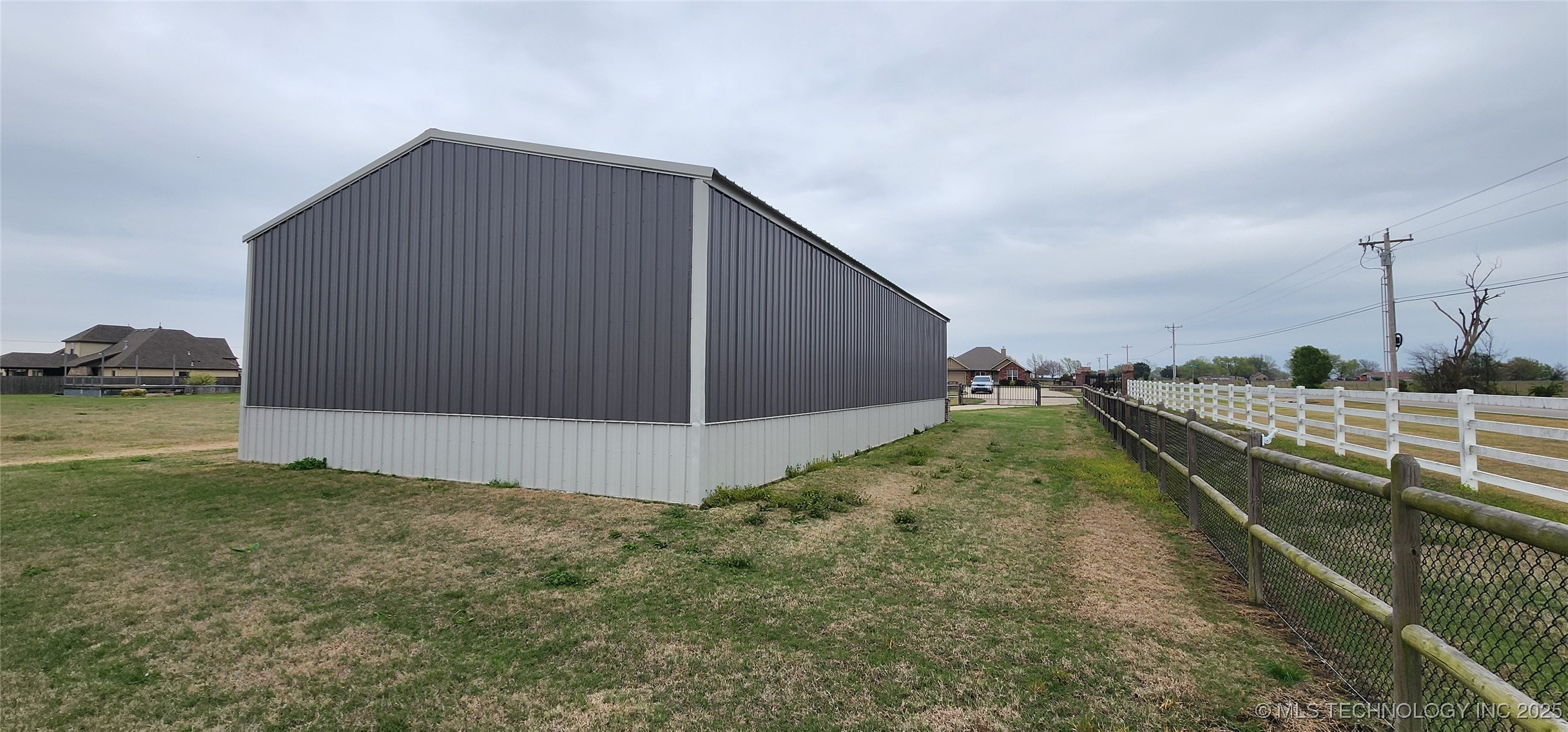 17078 S 11th West Avenue Property Photo 85