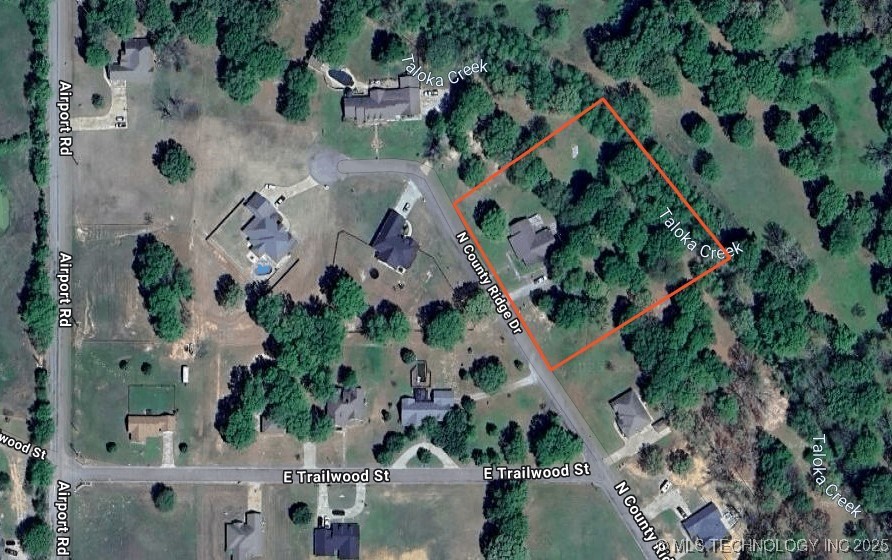 1401 Country Ridge Drive Property Photo 44