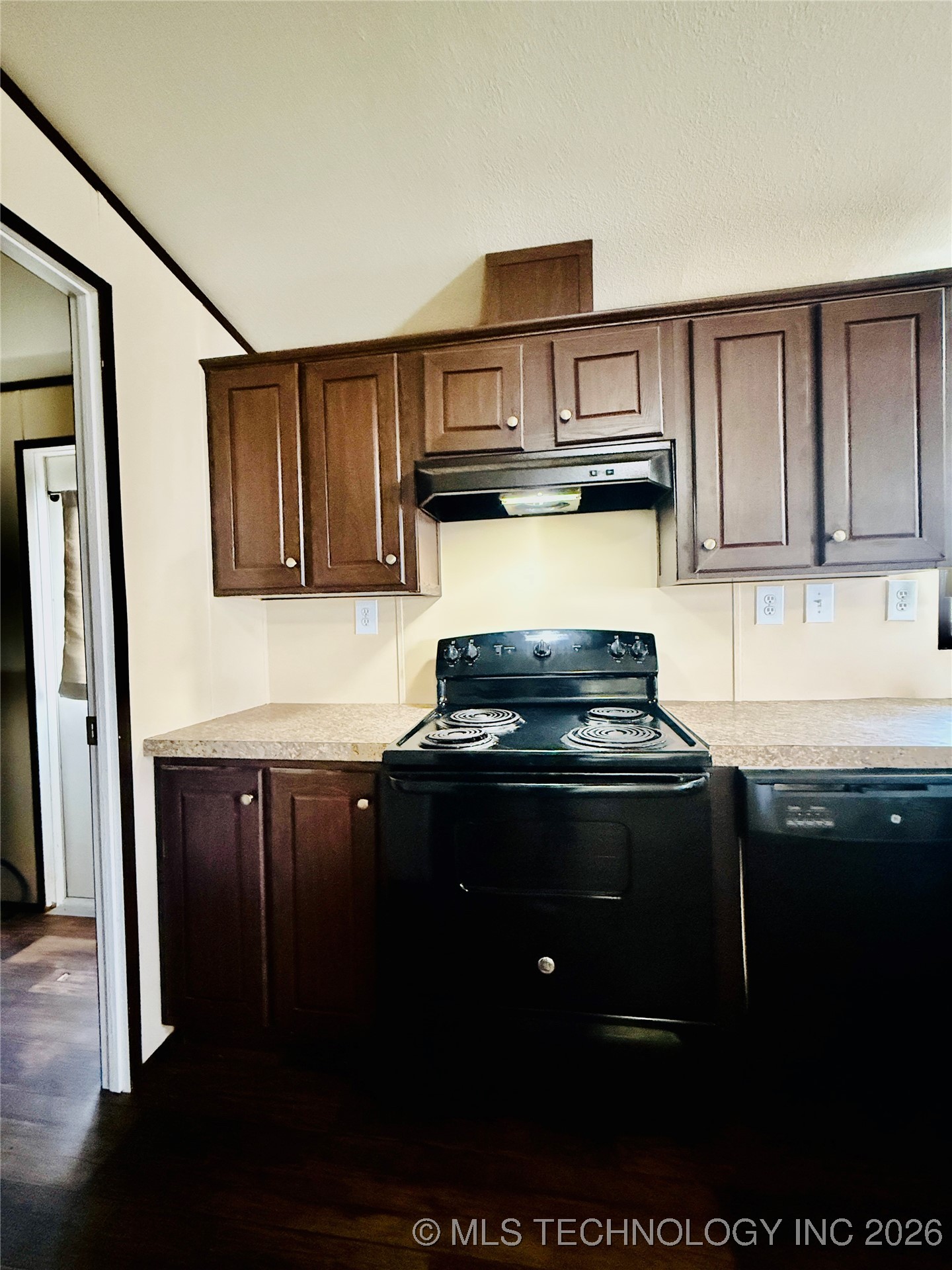 114278 S 4203 Road Property Photo 16