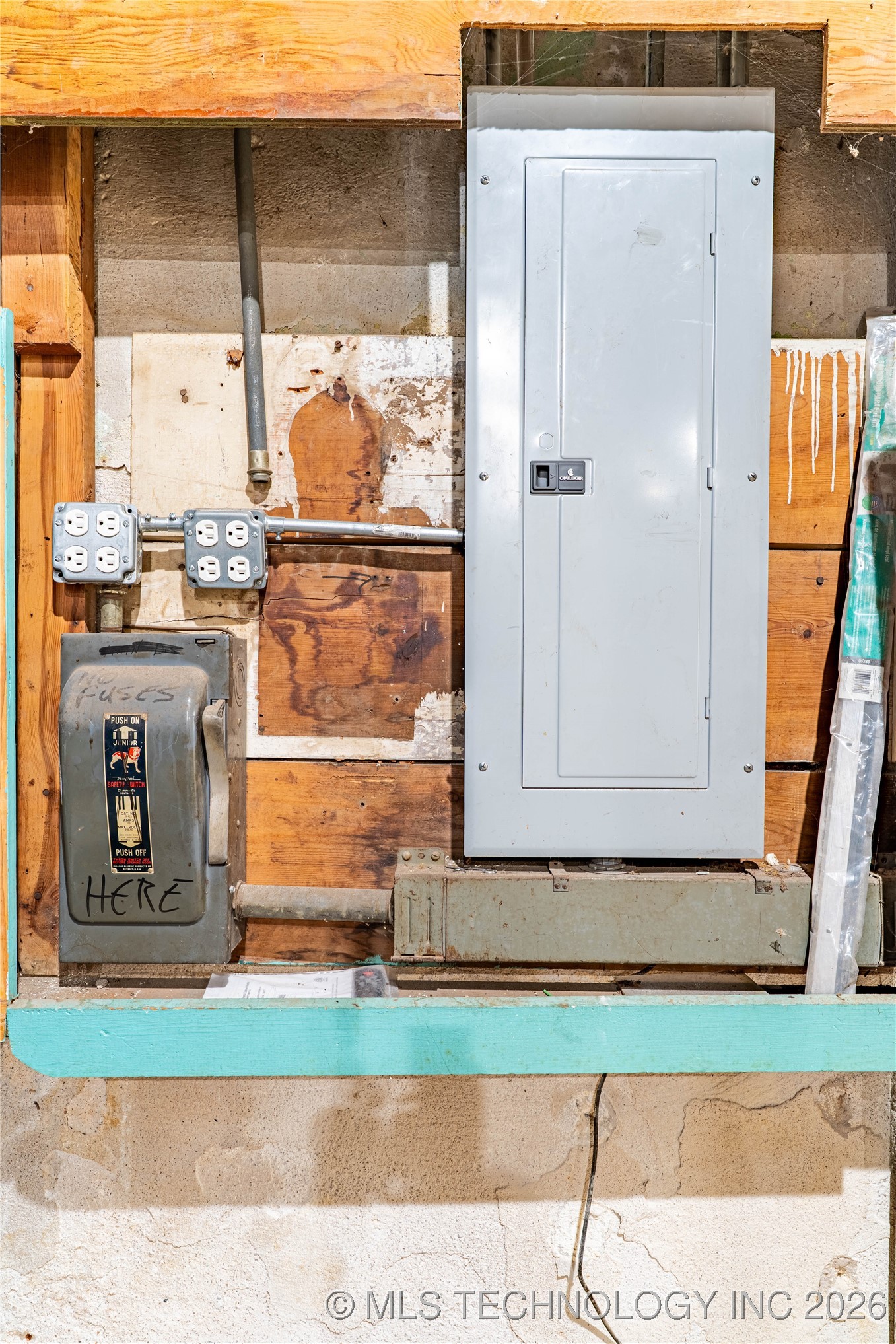 106 N Main Street Property Photo 15