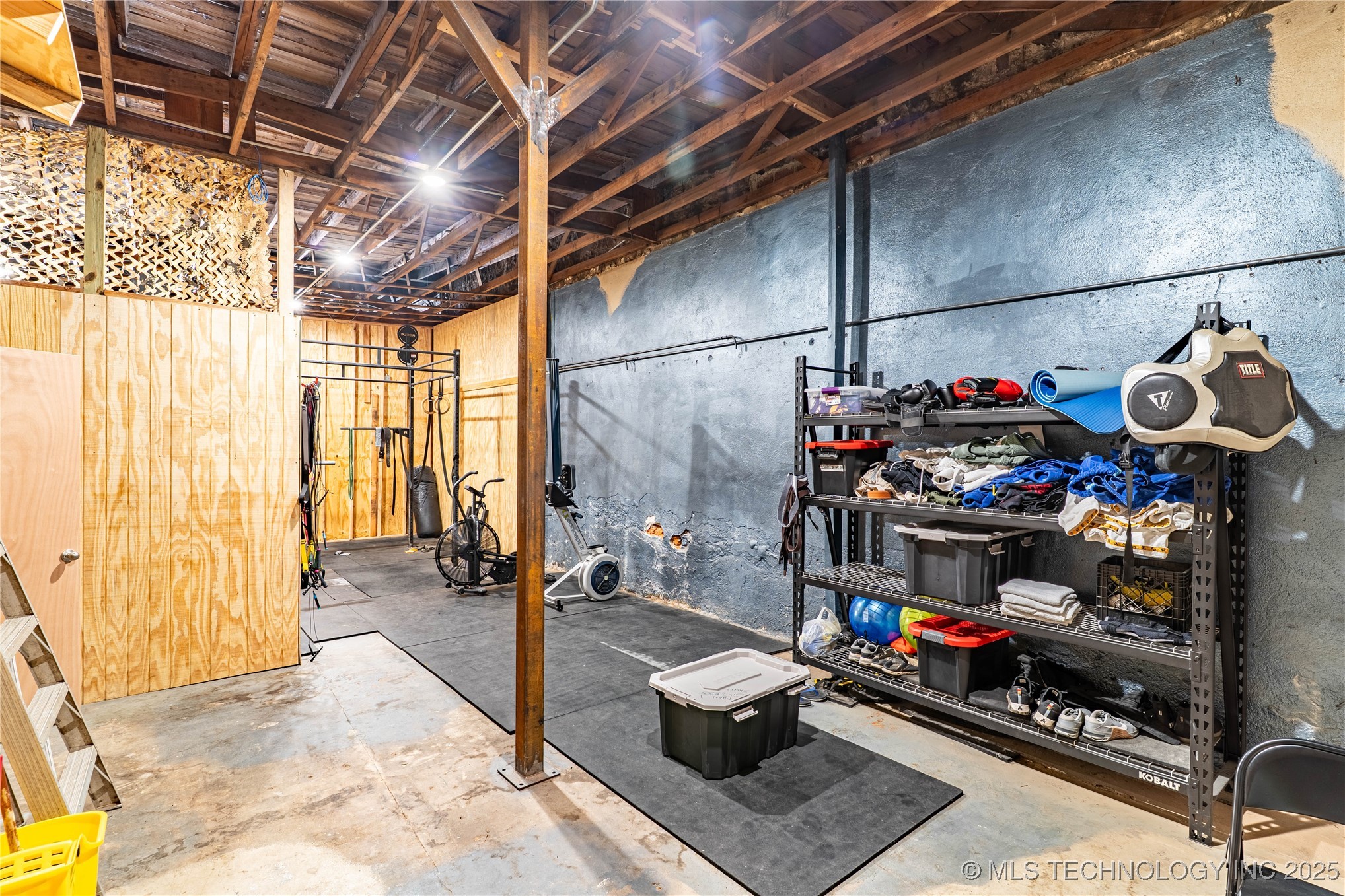 106 N Main Street Property Photo 17