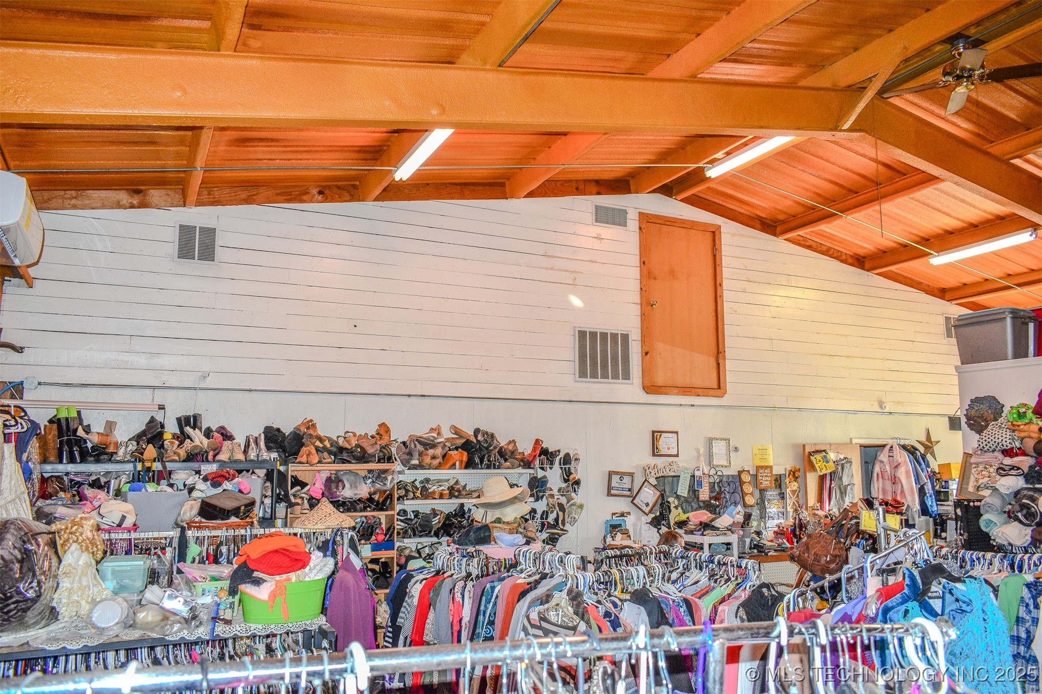 108 Sw I Street Property Photo 2