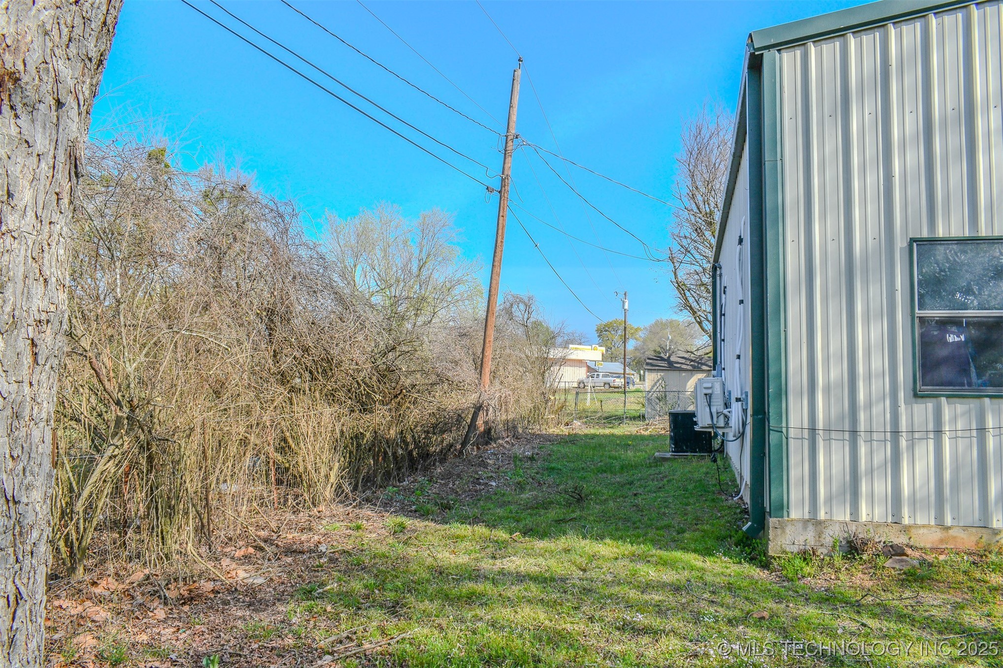 108 Sw I Street Property Photo 13