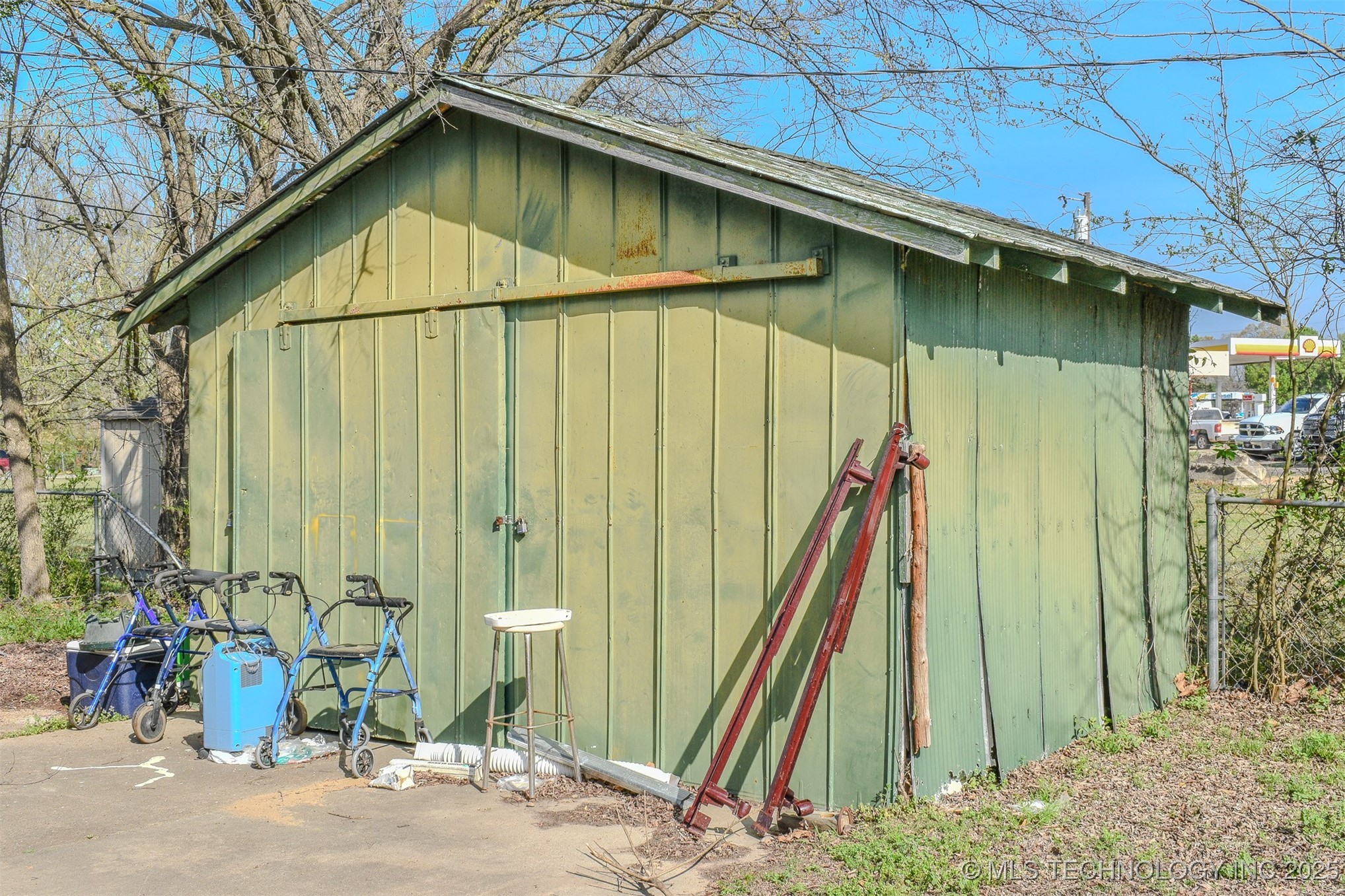 108 Sw I Street Property Photo 17