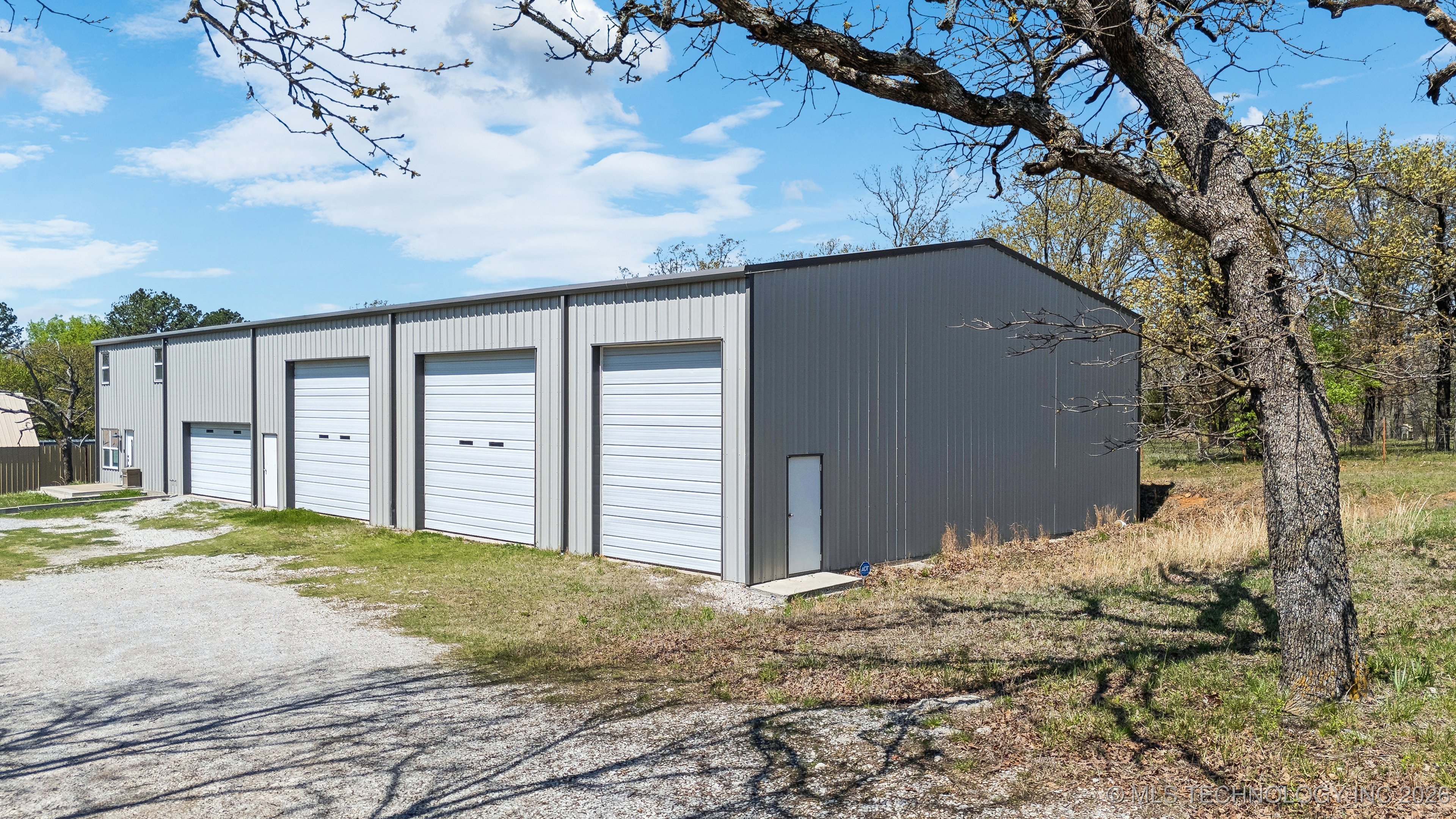 16042 S 97th West Avenue Property Photo 1