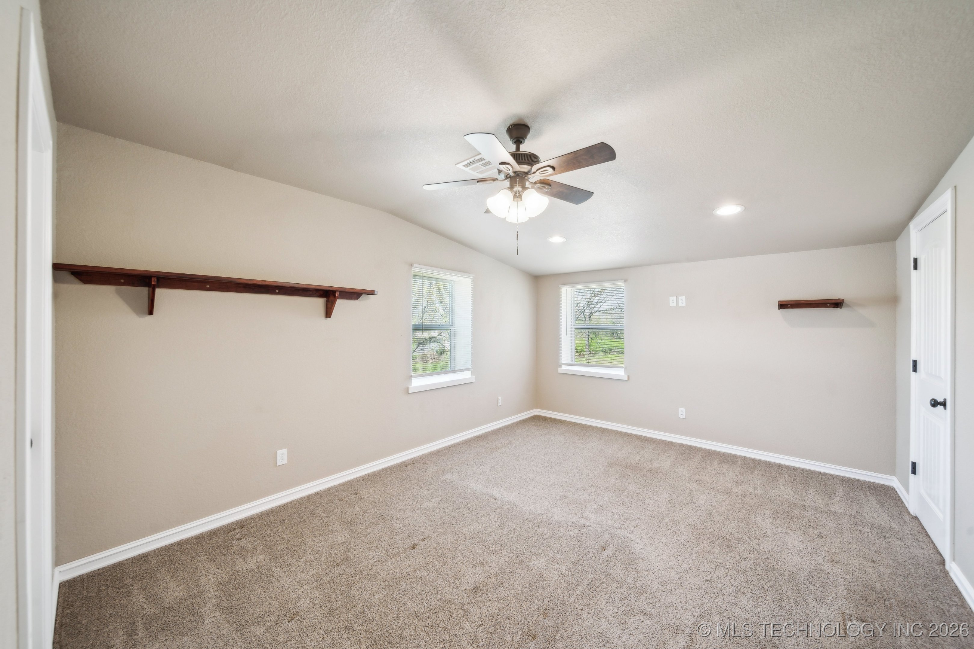 16042 S 97th West Avenue Property Photo 16