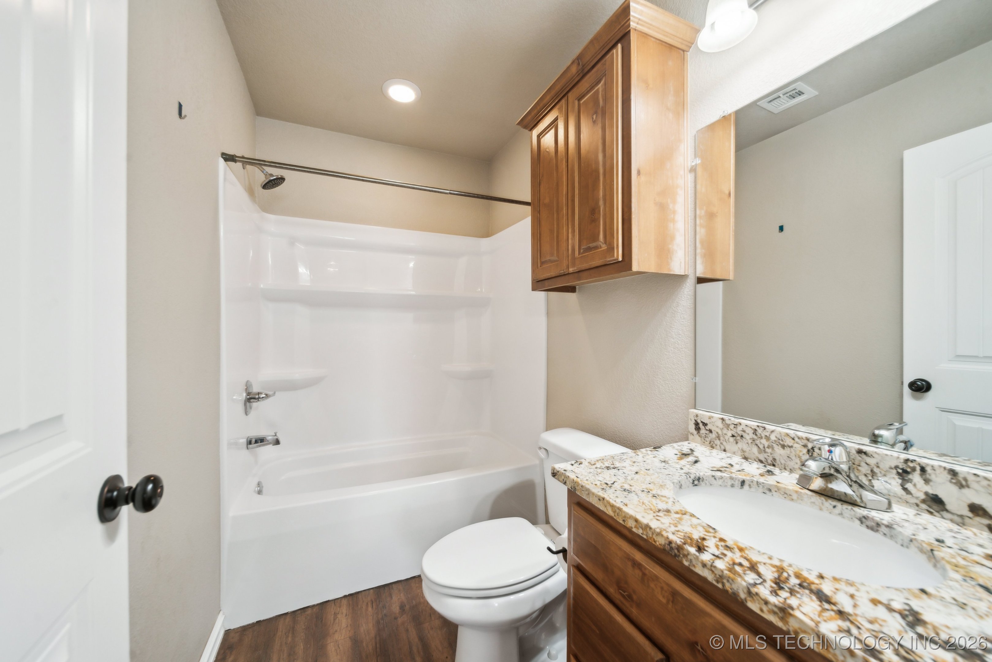 16042 S 97th West Avenue Property Photo 18