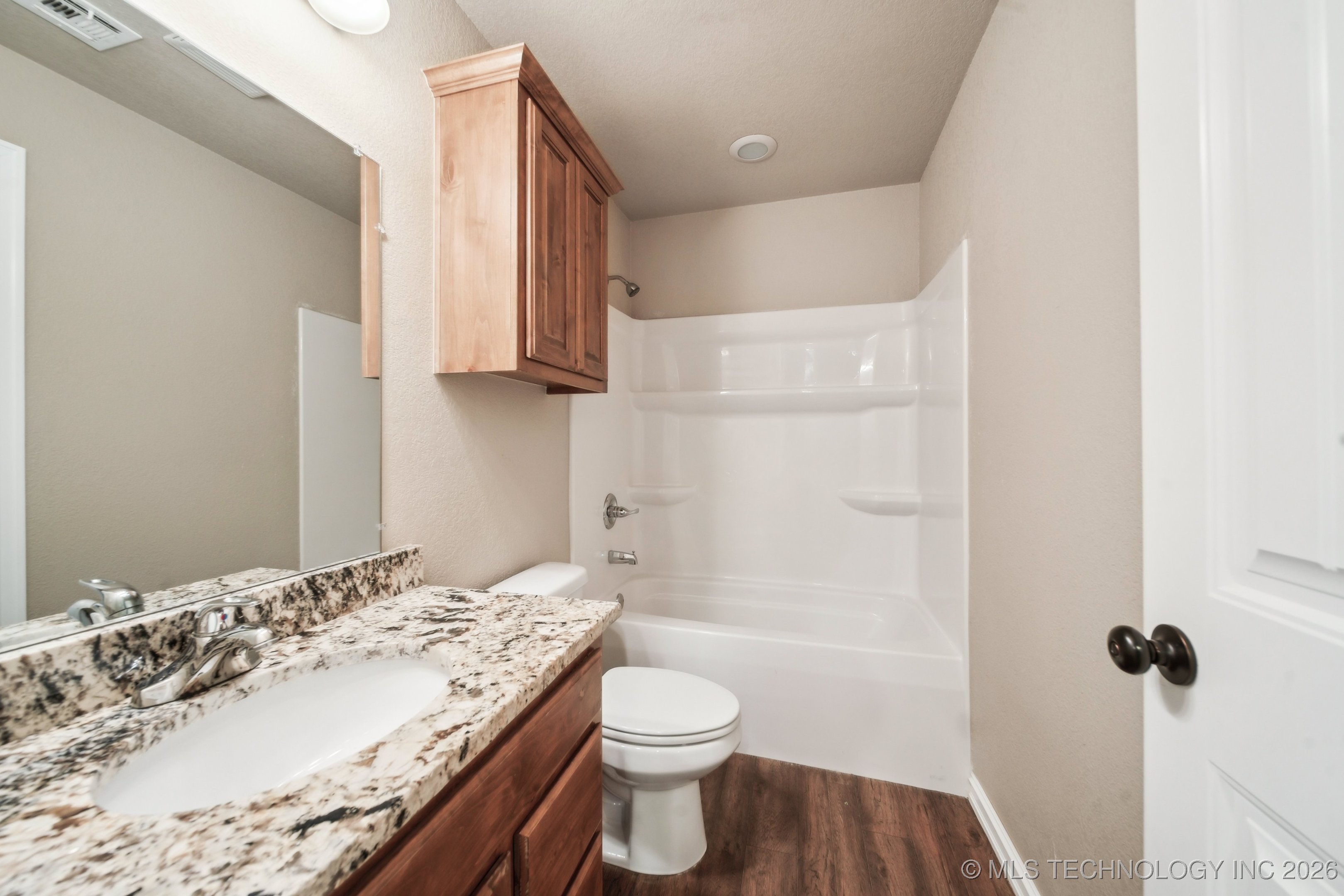 16042 S 97th West Avenue Property Photo 21