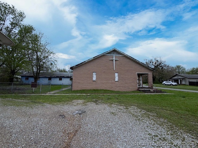 1035 Spurr Property Photo 2