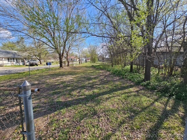 1035 Spurr Property Photo 10