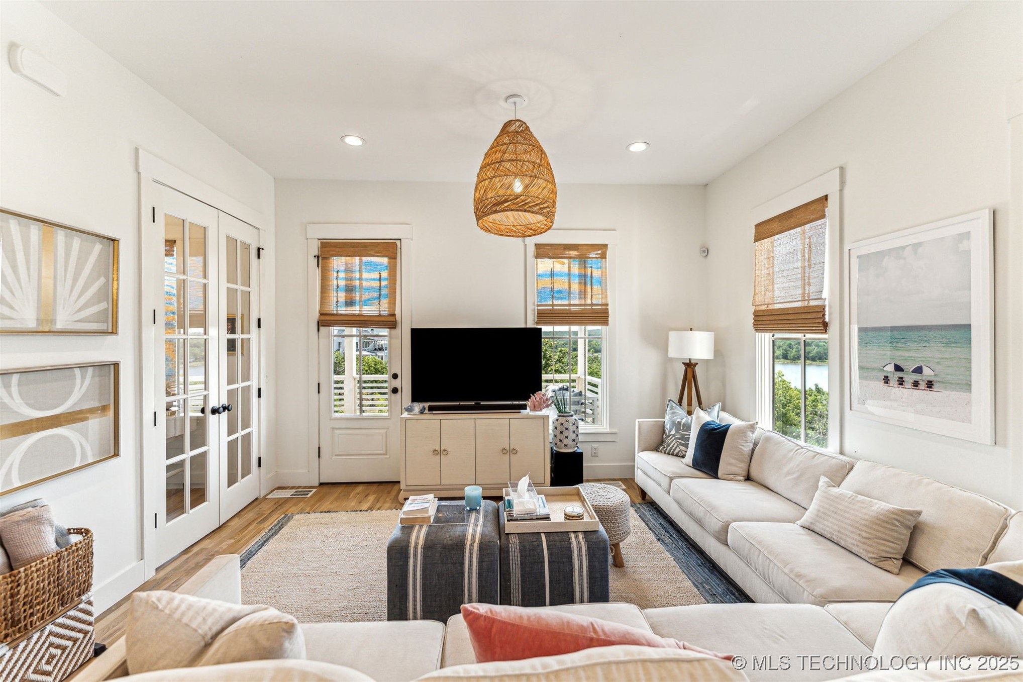 101 Lower Greenway Property Photo 14