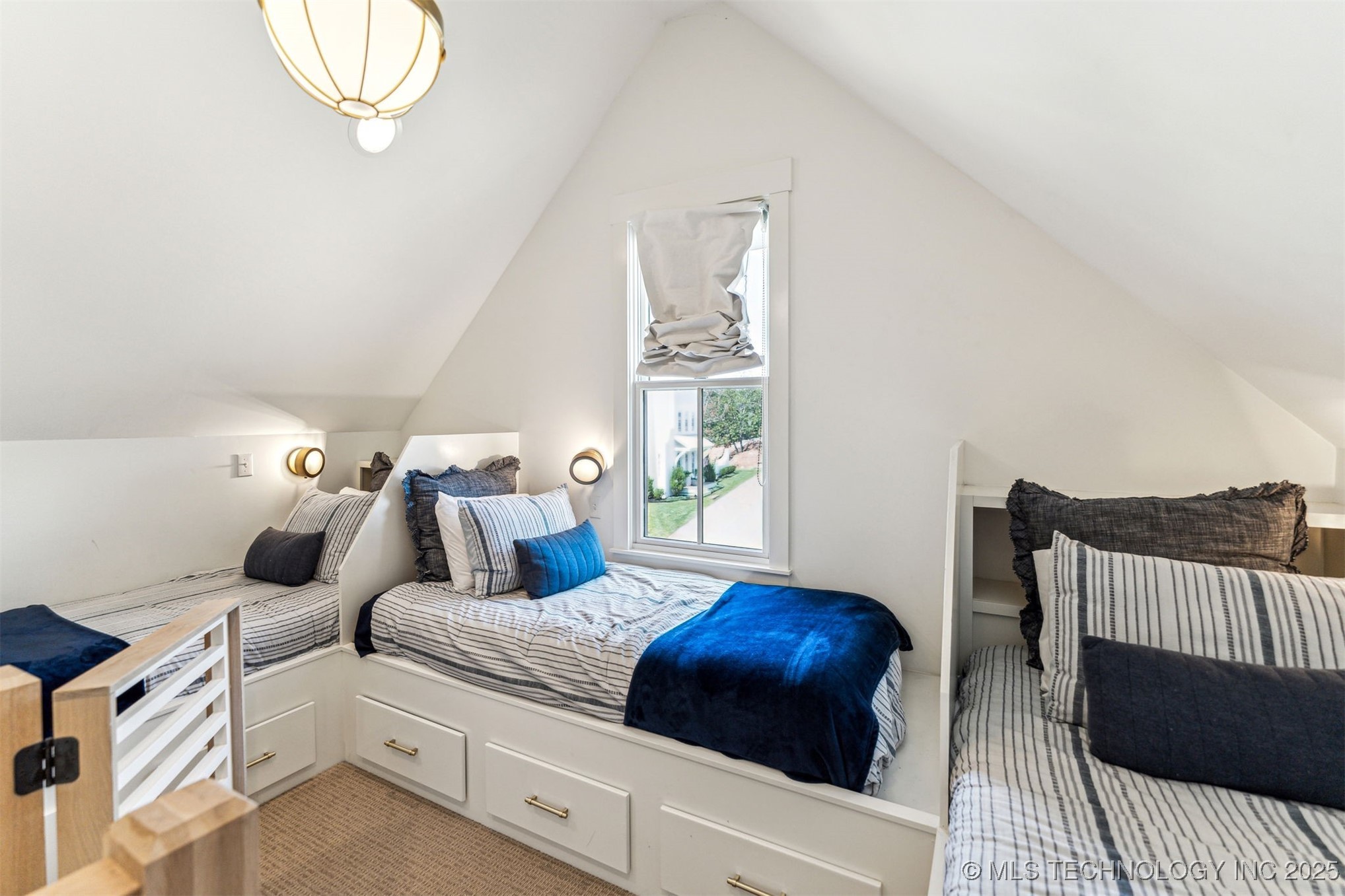 101 Lower Greenway Property Photo 28