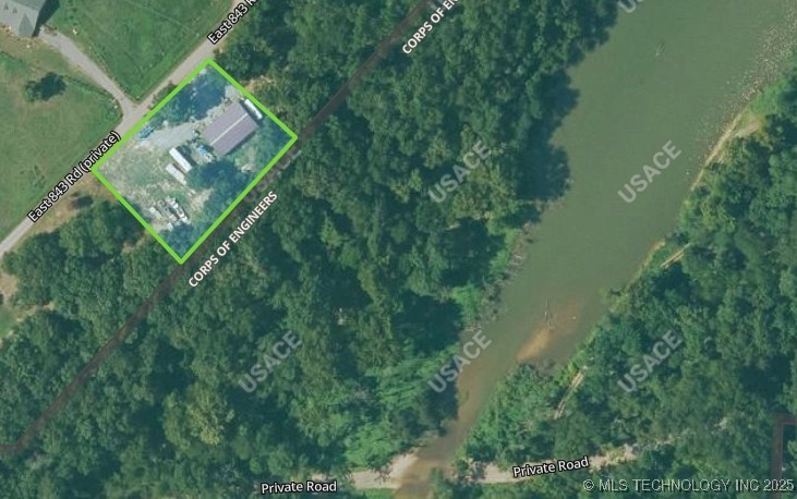 22231 E 843 Road Property Photo 3