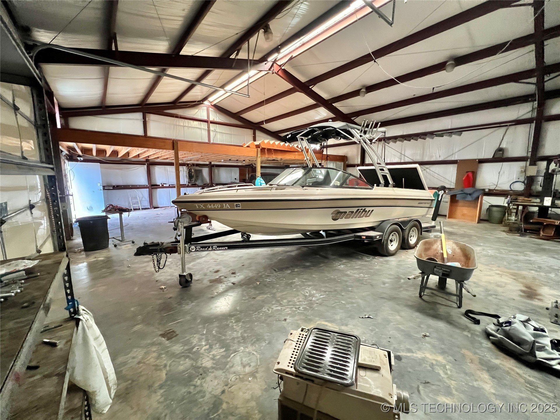 22231 E 843 Road Property Photo 8