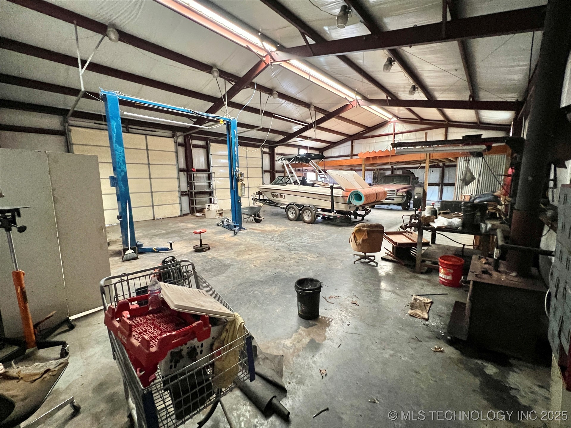 22231 E 843 Road Property Photo 13