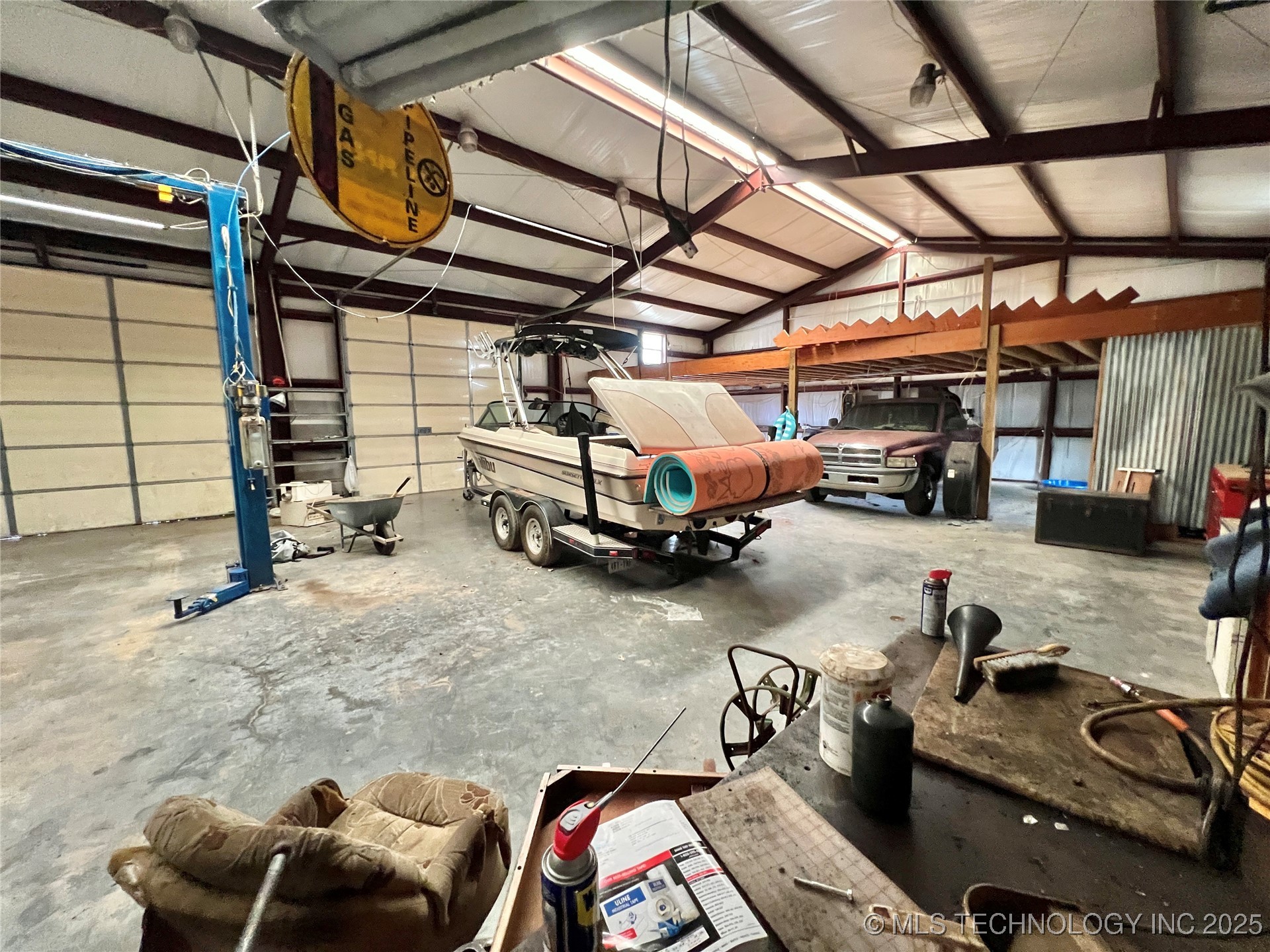 22231 E 843 Road Property Photo 16