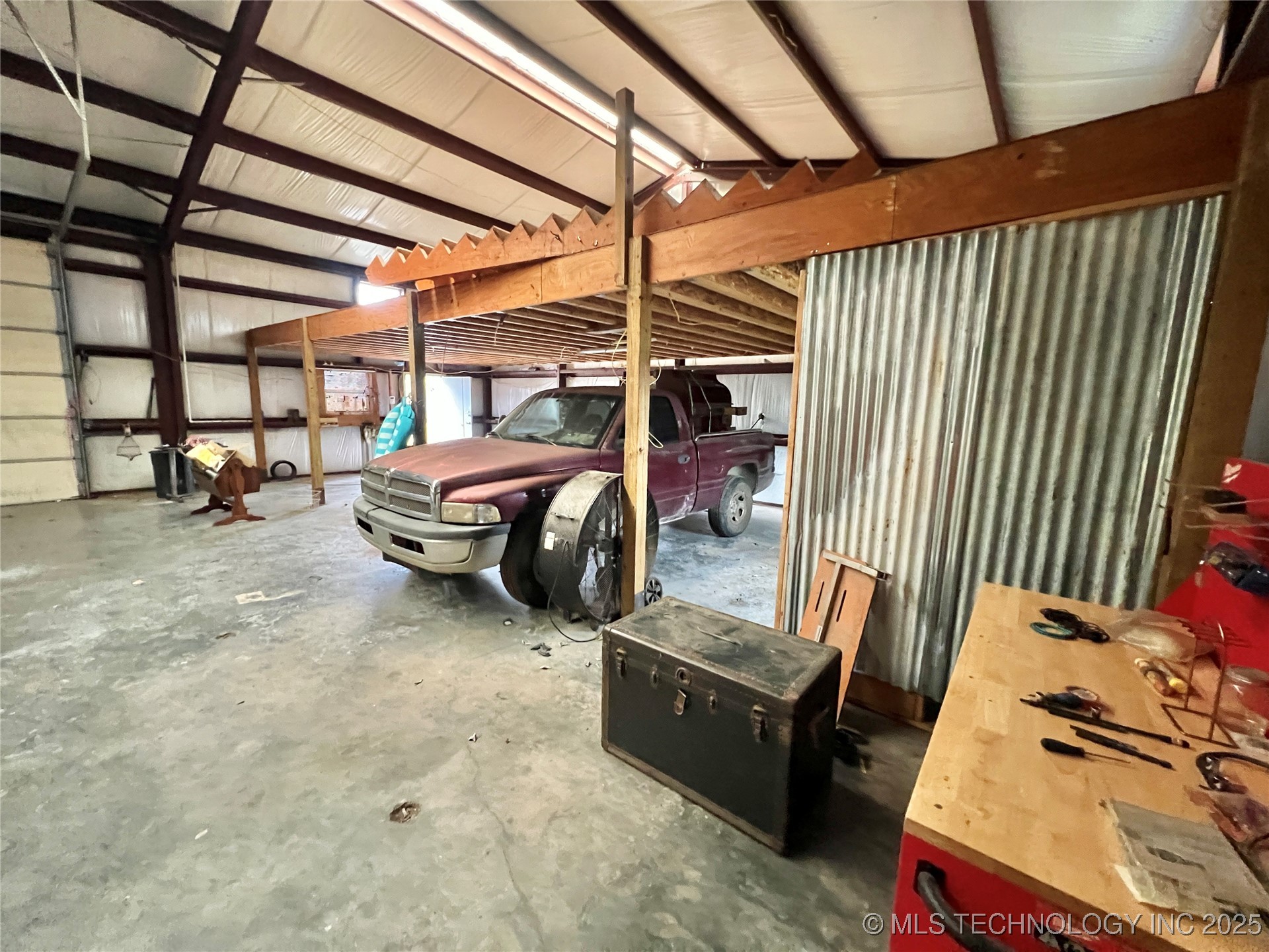 22231 E 843 Road Property Photo 20