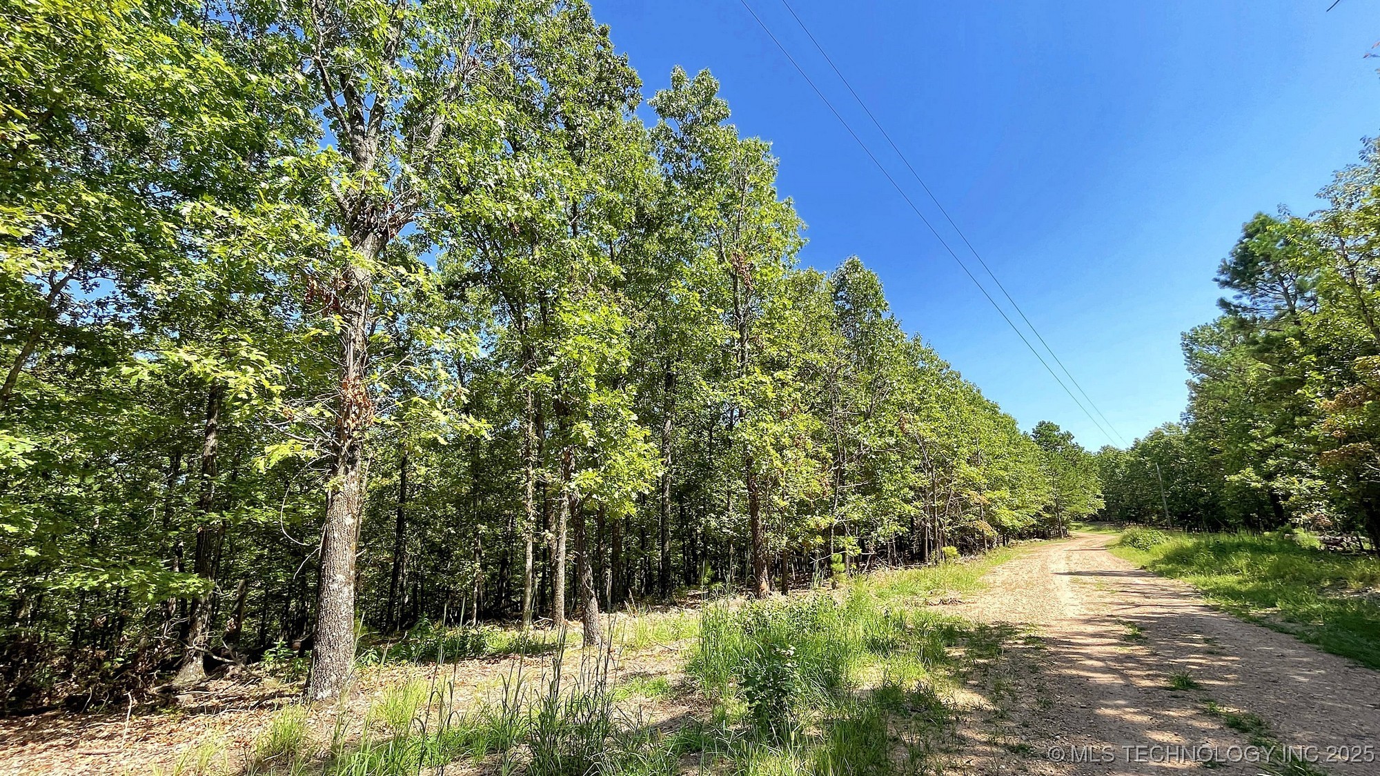 492 Deer Creek Road Property Photo 2