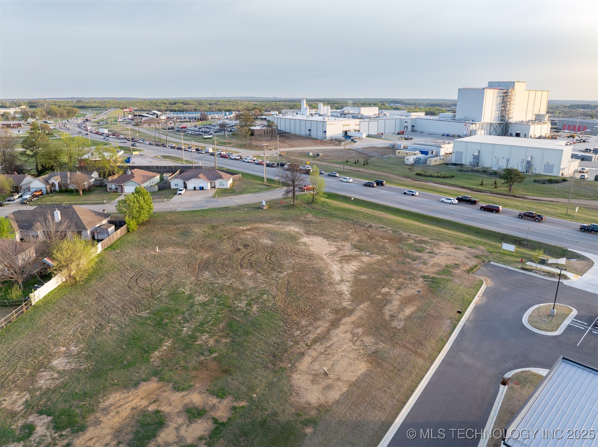 1 E Hwy 51 Property Photo 17